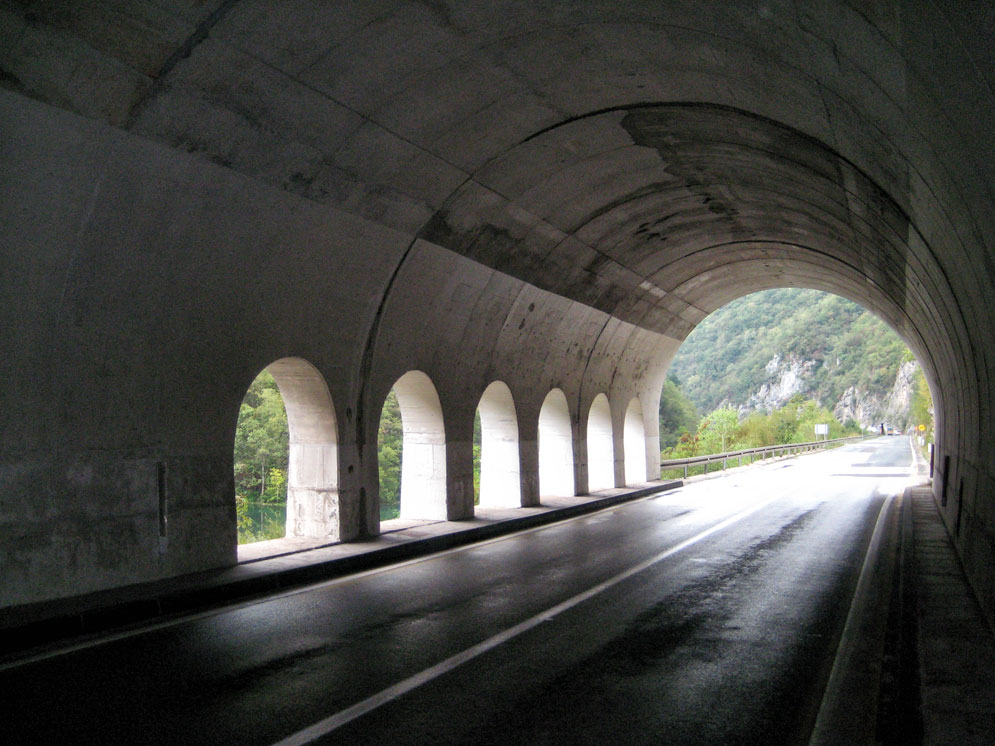Tunnel Ugar